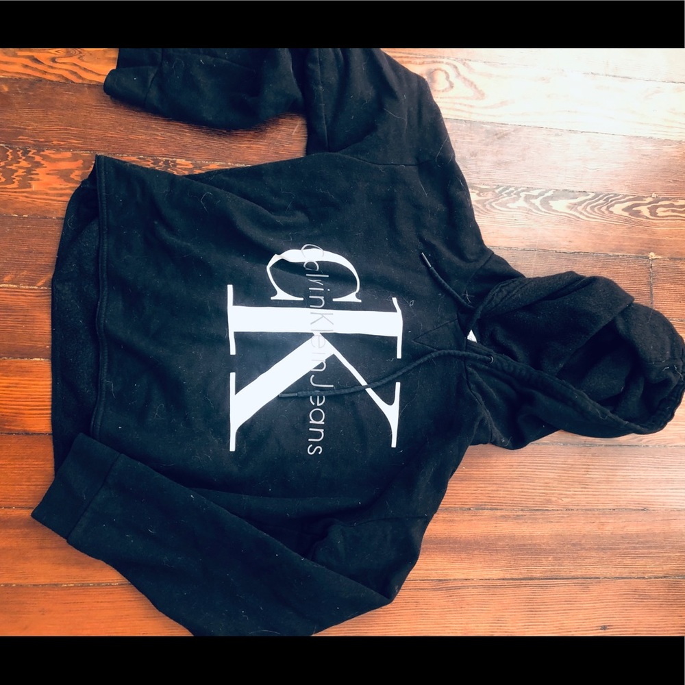 Calvin Klein cropped hoodie